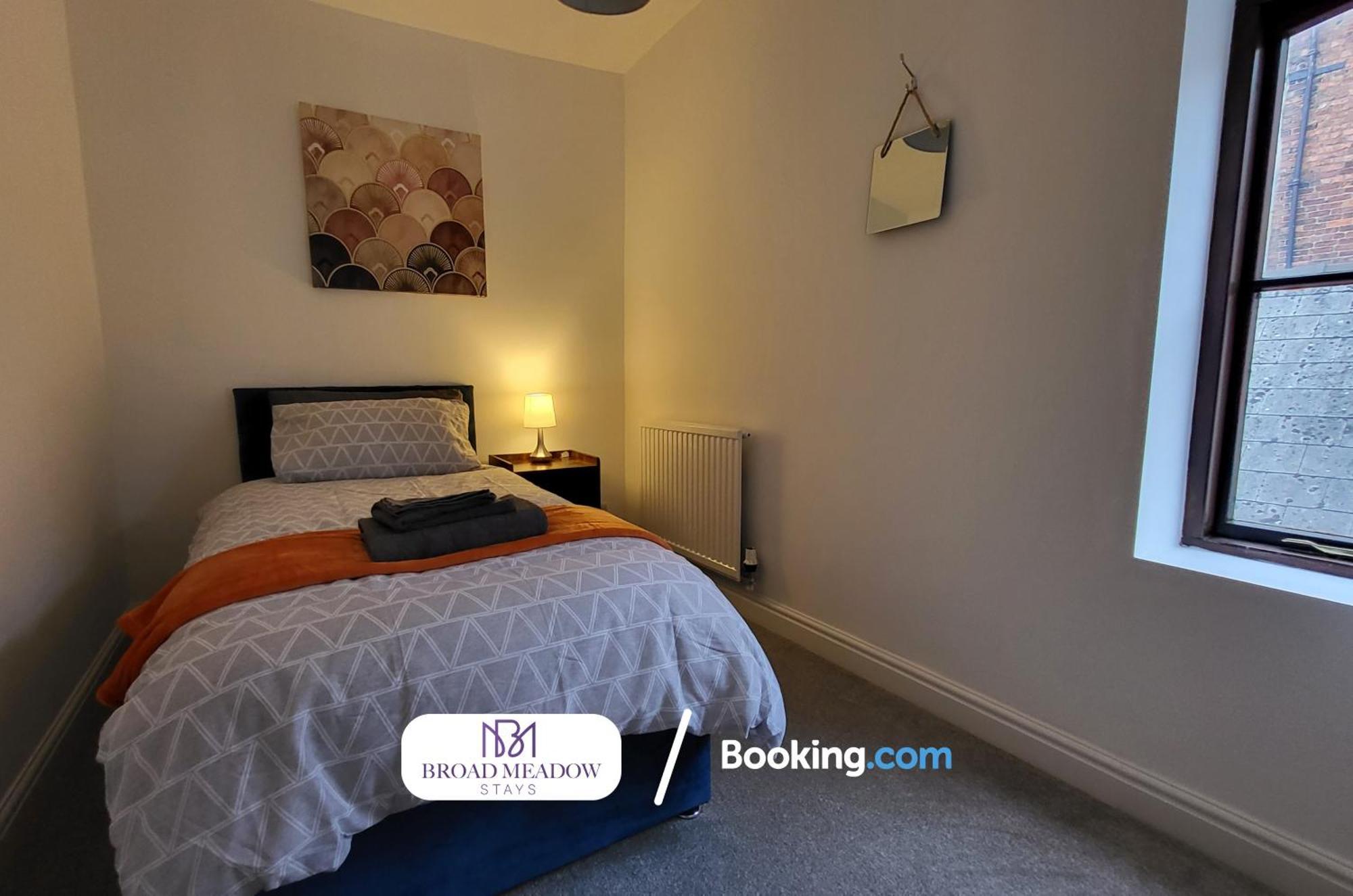 Last-Minute Offers L 3-Bed House By Broad Meadow Stays L Short Lets L Family, Business, Students L Lincoln L Parking Exterior foto